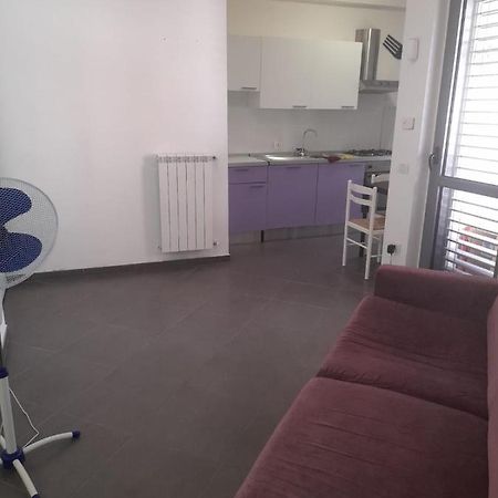 Tranquiloh Apartment Home Терни Экстерьер фото