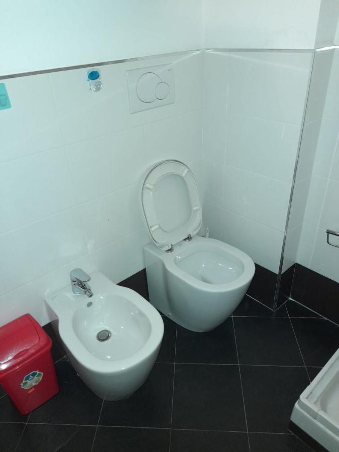 Tranquiloh Apartment Home Терни Экстерьер фото